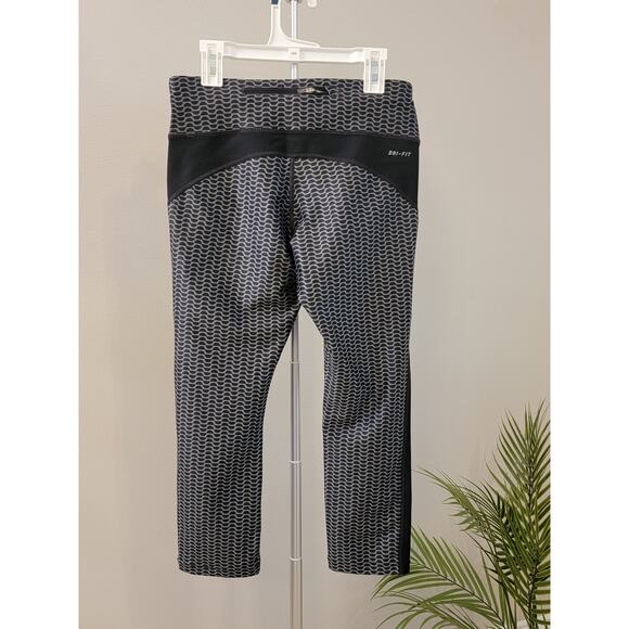 Nike Leggings - Picture 3 of 5